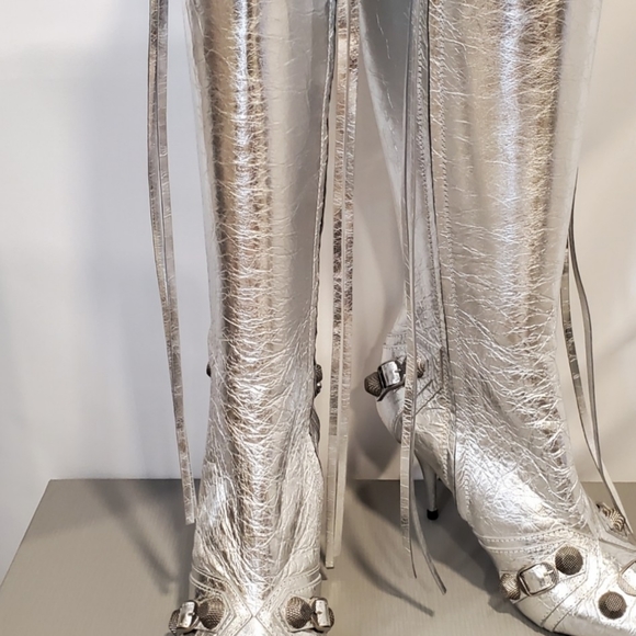 BALENCIAGA CAGOLE 90MM KNEE HIGH BOOTS IN SILVER SIZES US SZ 6 RETAIL $2,550 - Picture 6 of 14